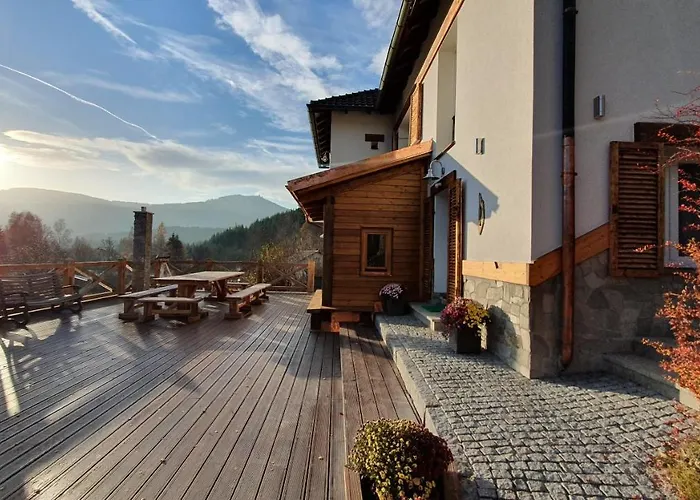 Chalé Magic House Under Arber